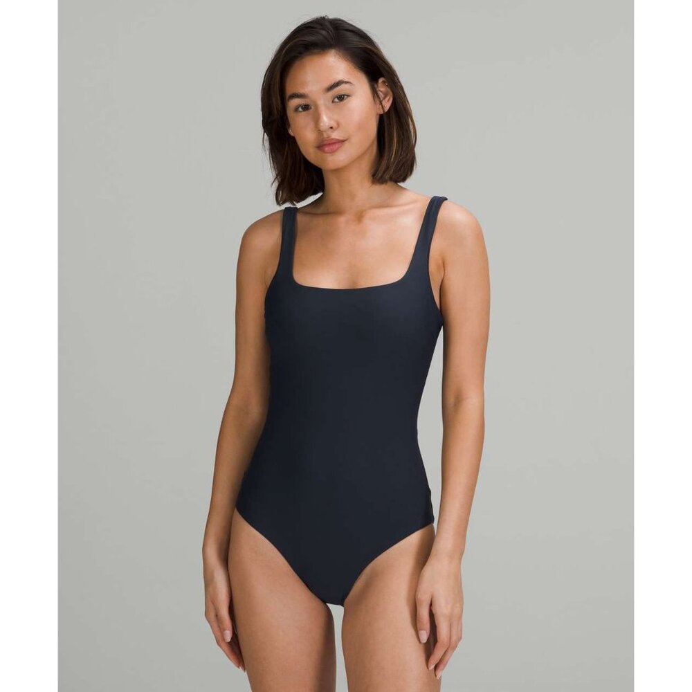Lululemon Waterside Square-Neck One-Piece Swimsuit True Navy B/C Cup Size 12